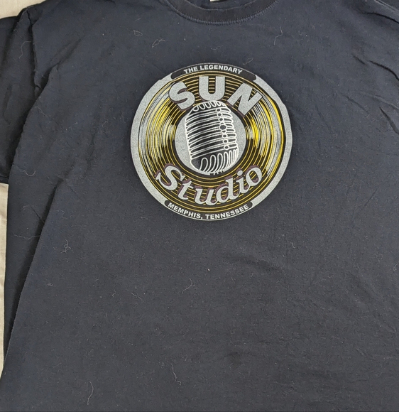 Sun Studio Memphis, TN  Legendary Artists recorded here iElvis, Johnny Cash XL - Picture 1 of 6